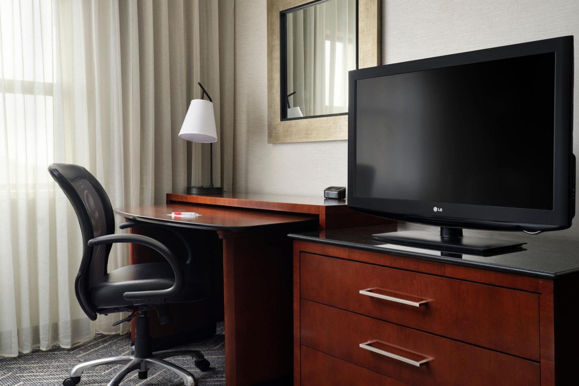 Minneapolis Marriott Northwest Hotel Brooklyn Park