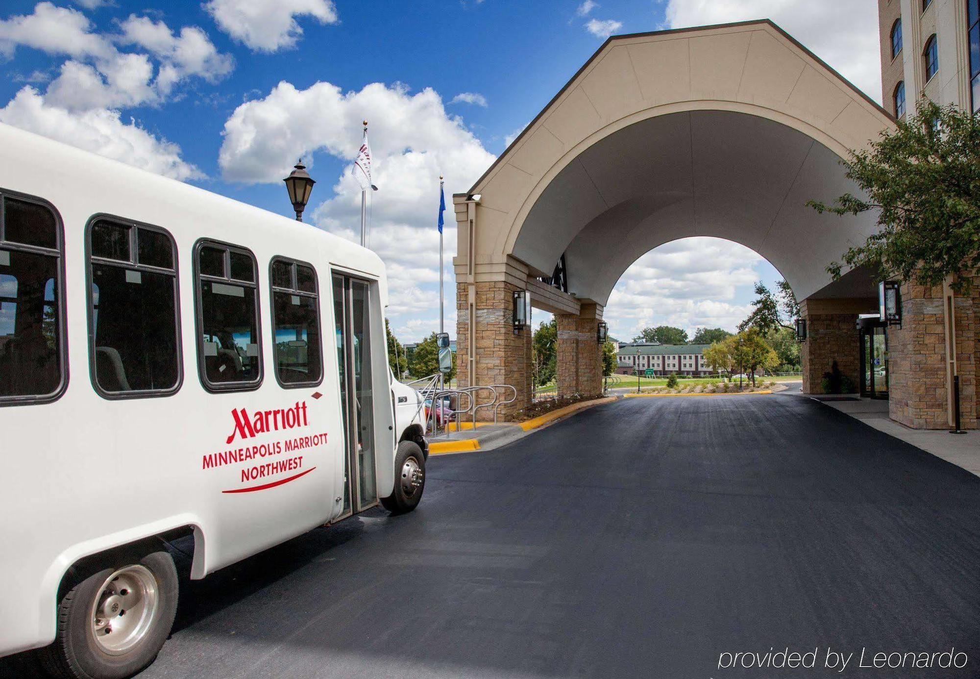 Hotel Minneapolis Marriott Northwest 4*