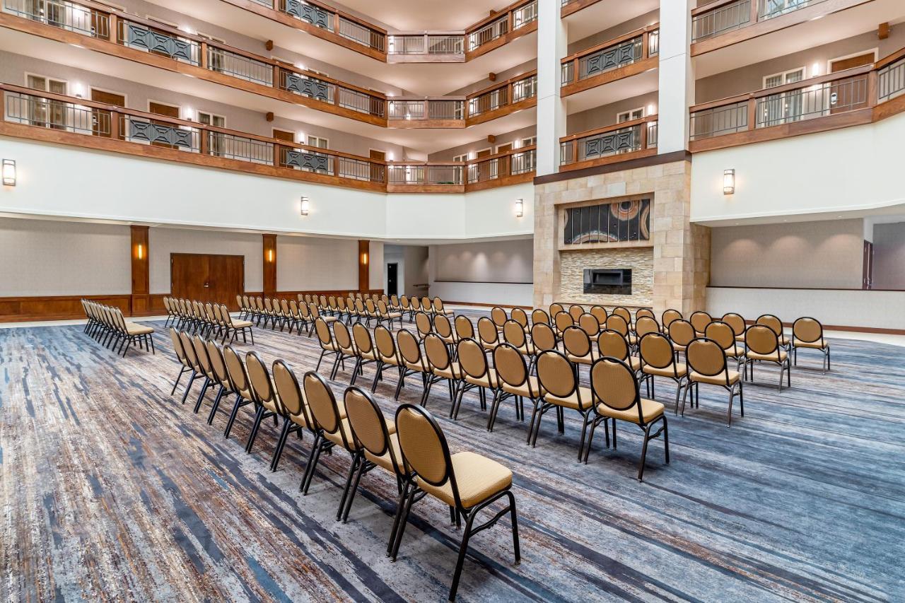 Minneapolis Marriott Northwest Hotel